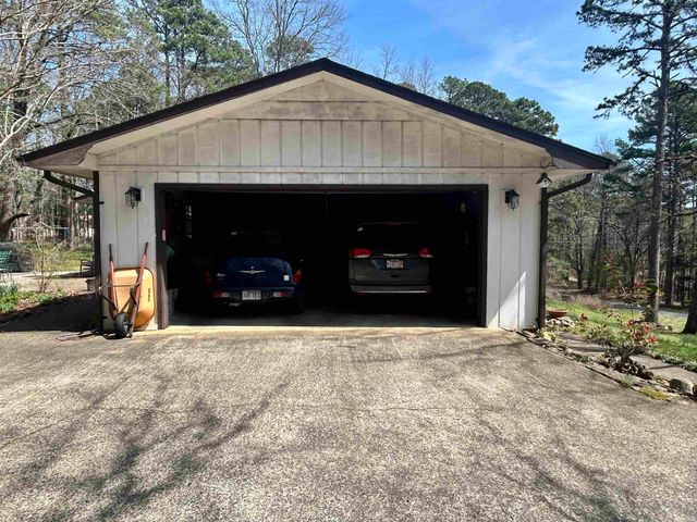 120 King Arthur Drive, Fairfield Bay, AR 72088