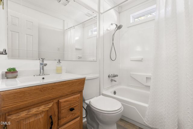 107 N Hillsborough Avenue, Hillsborough, NC 27278
