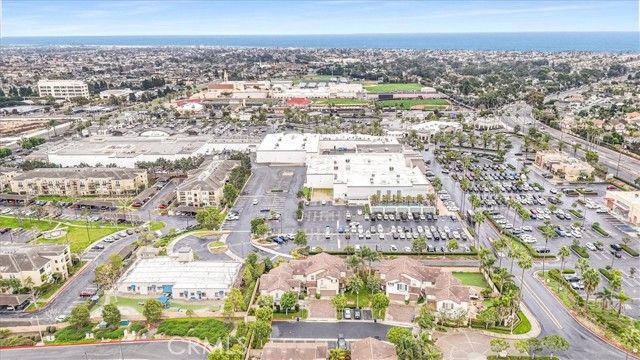 19266 Scripts Court, Huntington Beach, CA 92648