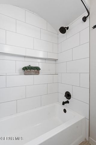 717 Paseo Modesto Drive, El Paso, TX 79928