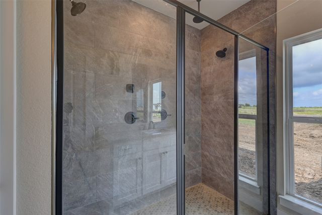110 Stillmeadow Way, Whitney, TX 76692