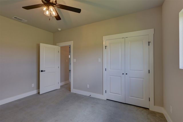 110 Stillmeadow Way, Whitney, TX 76692