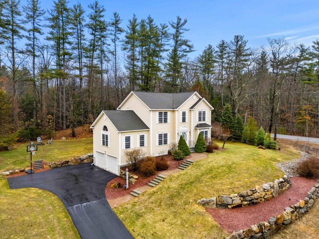 3 High Gate Drive, Bedford, NH 03110