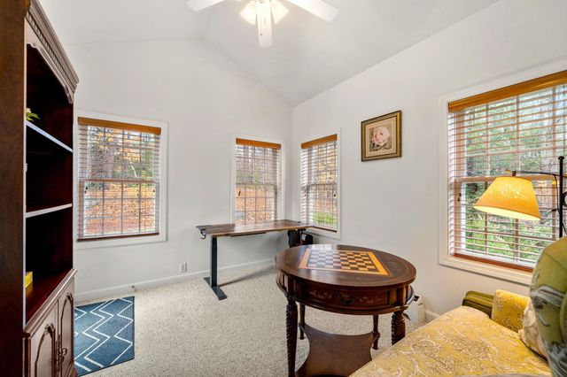 3 High Gate Drive, Bedford, NH 03110