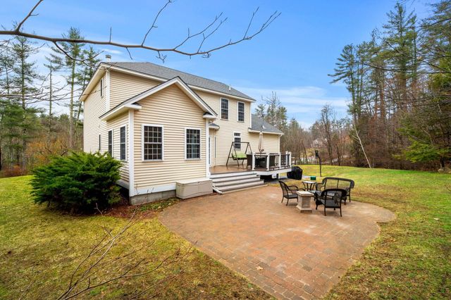 3 High Gate Drive, Bedford, NH 03110