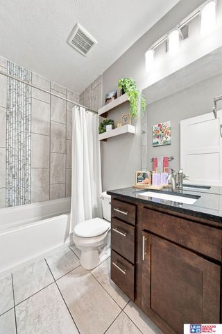 602 Waterside Way, Lincoln, NE 68527