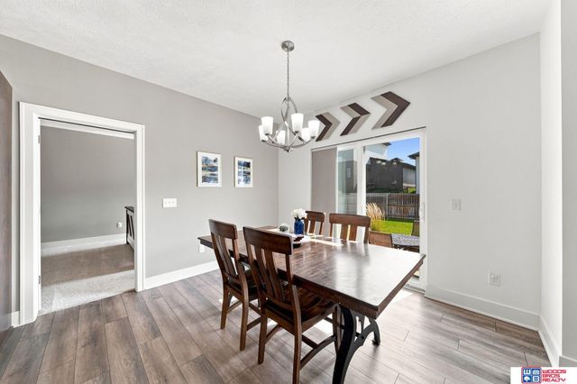 602 Waterside Way, Lincoln, NE 68527