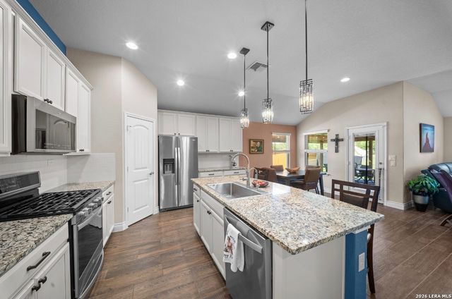1702 Spanish Wells, San Antonio, TX 78245