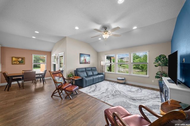 1702 Spanish Wells, San Antonio, TX 78245