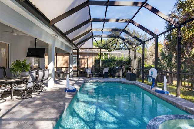 8111 SANTA ROSA COURT, Sarasota, FL 34243