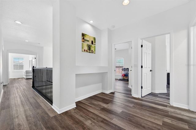 8111 SANTA ROSA COURT, Sarasota, FL 34243