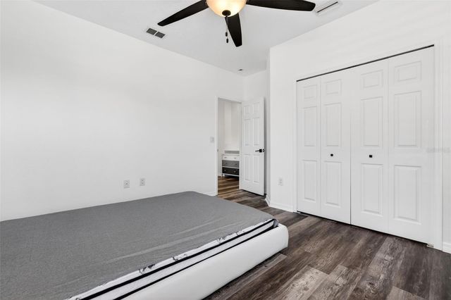 8111 SANTA ROSA COURT, Sarasota, FL 34243