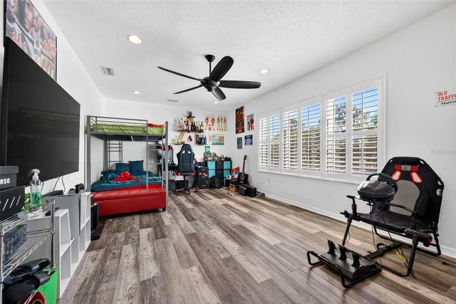 8111 SANTA ROSA COURT, Sarasota, FL 34243