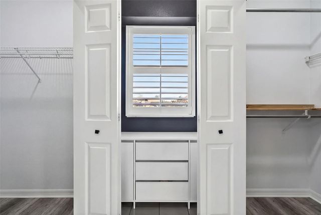 8111 SANTA ROSA COURT, Sarasota, FL 34243