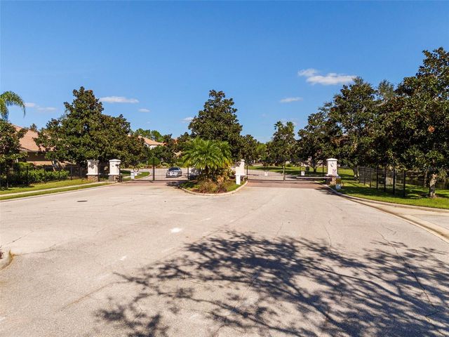 8111 SANTA ROSA COURT, Sarasota, FL 34243