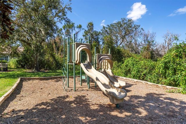 8111 SANTA ROSA COURT, Sarasota, FL 34243