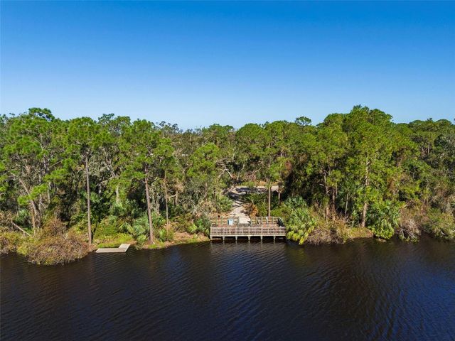 8111 SANTA ROSA COURT, Sarasota, FL 34243