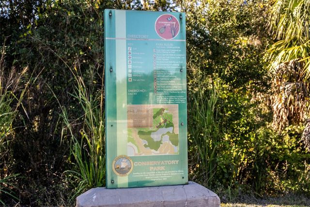 8111 SANTA ROSA COURT, Sarasota, FL 34243