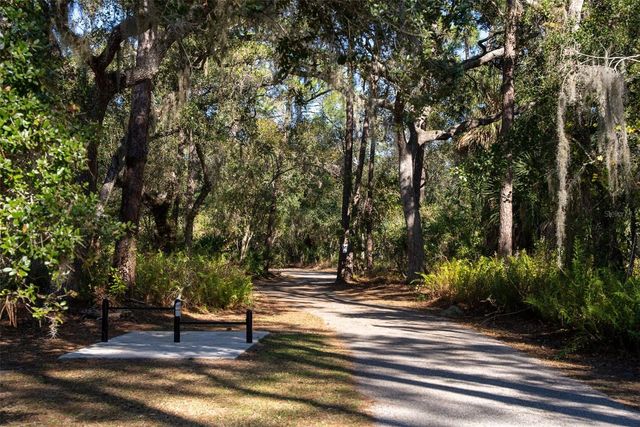 8111 SANTA ROSA COURT, Sarasota, FL 34243