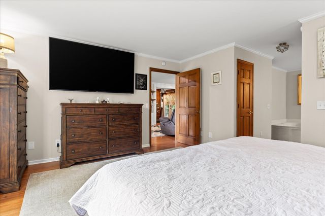 706 Contour Avenue, South Pittsburg, TN 37380