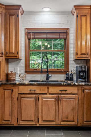 706 Contour Avenue, South Pittsburg, TN 37380