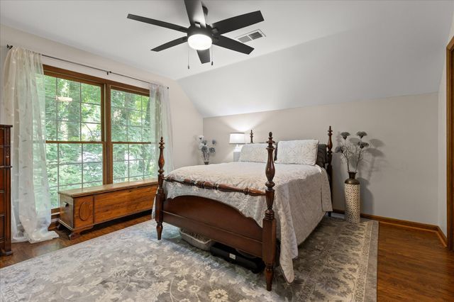 706 Contour Avenue, South Pittsburg, TN 37380