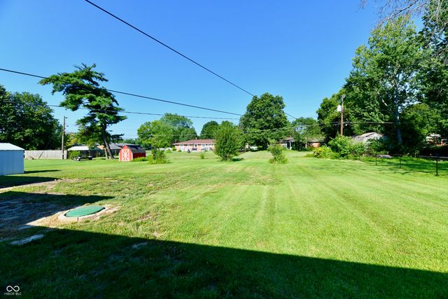 4928 Oaknoll Drive, Indianapolis, IN 46221