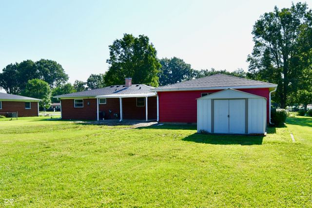 4928 Oaknoll Drive, Indianapolis, IN 46221