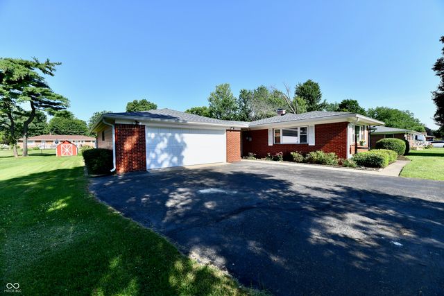 4928 Oaknoll Drive, Indianapolis, IN 46221