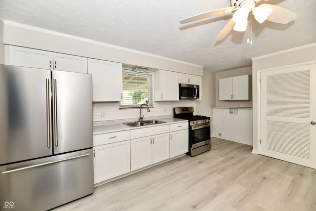 4928 Oaknoll Drive, Indianapolis, IN 46221