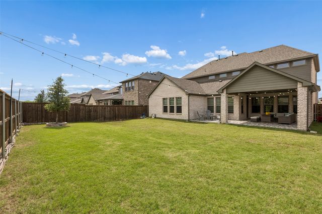 2320 Portsmouth Drive, Mckinney, TX 75071