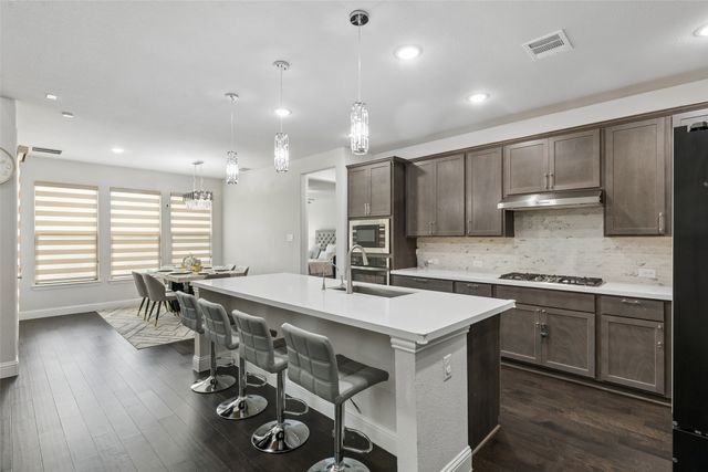 2320 Portsmouth Drive, Mckinney, TX 75071