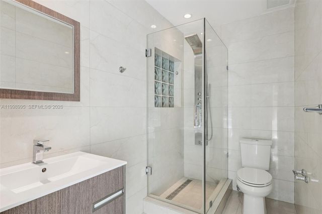 1682 NE 124th Ln, North Miami, FL 33181