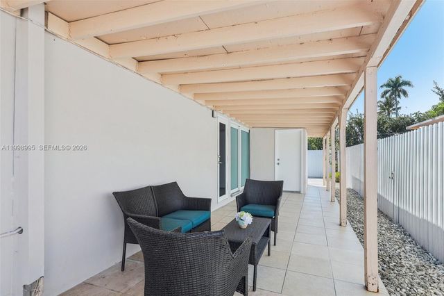 1682 NE 124th Ln, North Miami, FL 33181