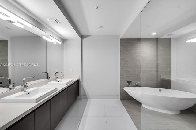 300 Sunny Isles Blvd 4-1805, Sunny Isles Beach, FL 33160