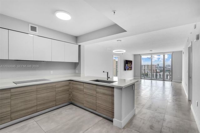 300 Sunny Isles Blvd 4-1805, Sunny Isles Beach, FL 33160