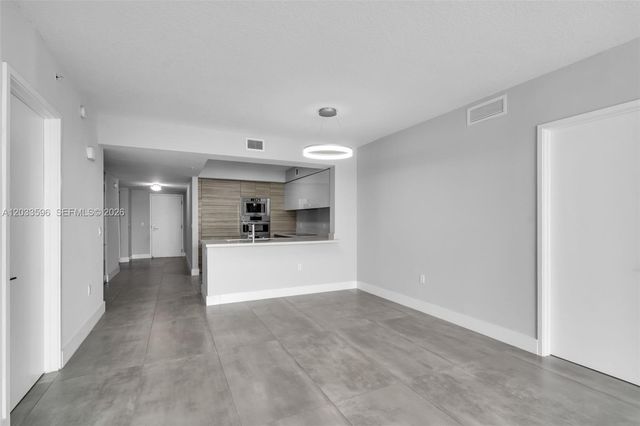 300 Sunny Isles Blvd 4-1805, Sunny Isles Beach, FL 33160
