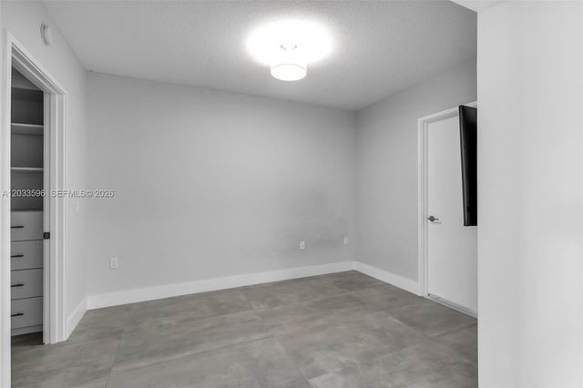 300 Sunny Isles Blvd 4-1805, Sunny Isles Beach, FL 33160