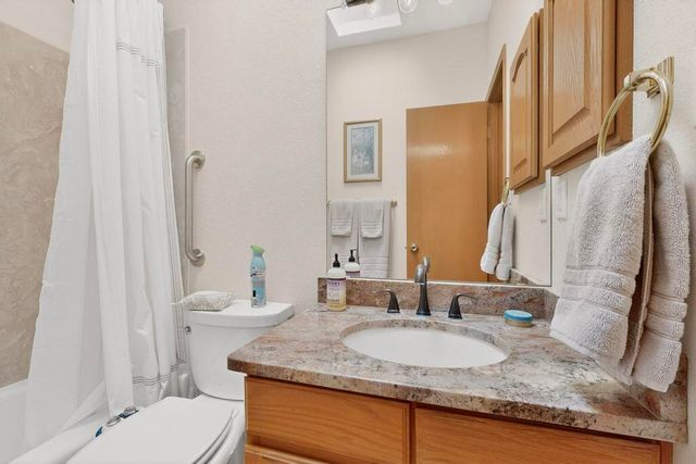 5600 Brockton Court NE, Albuquerque, NM 87111