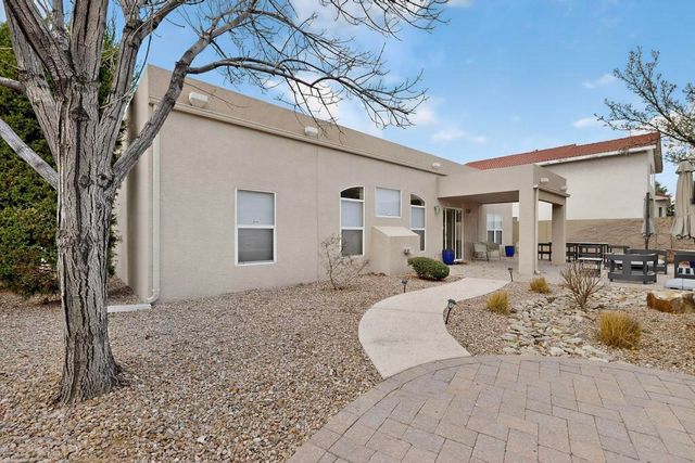 5600 Brockton Court NE, Albuquerque, NM 87111