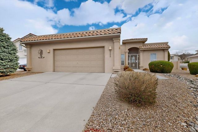 5600 Brockton Court NE, Albuquerque, NM 87111