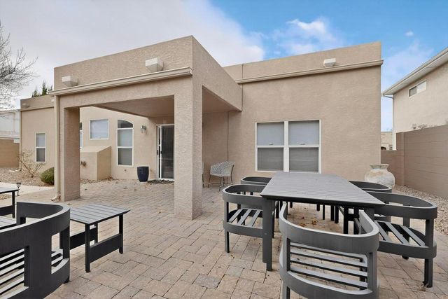 5600 Brockton Court NE, Albuquerque, NM 87111