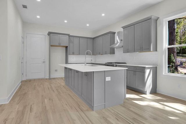 92 Claire SE Drive, Atlanta, GA 30315