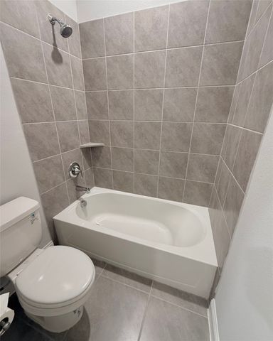 2903 Woodland Court, Wylie, TX 75098