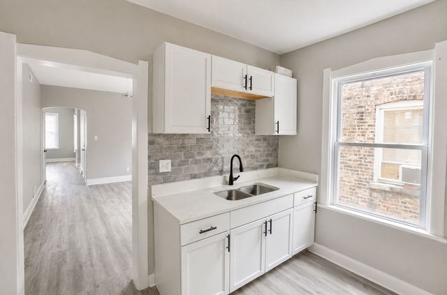 1704 N Mayfield Avenue 2, Chicago, IL 60639