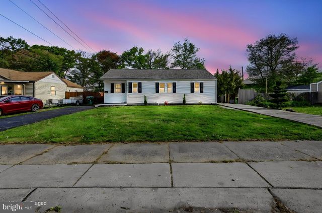 102 ROBINSON DR, New Castle, DE 19720