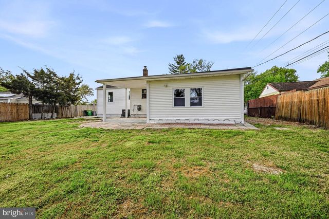 102 ROBINSON DR, New Castle, DE 19720