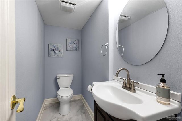 111 Santa Ana Avenue, Rancho Viejo, TX 78006