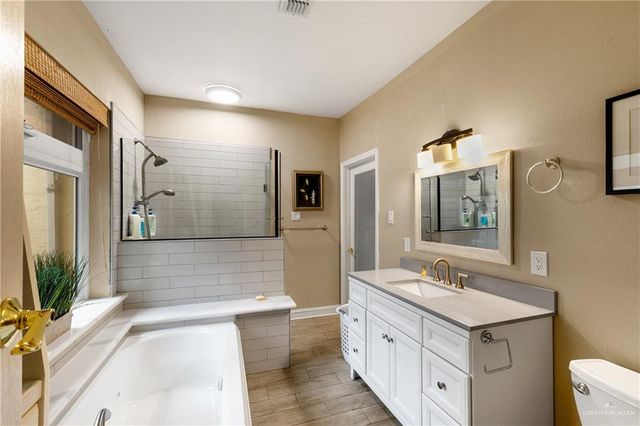 111 Santa Ana Avenue, Rancho Viejo, TX 78006