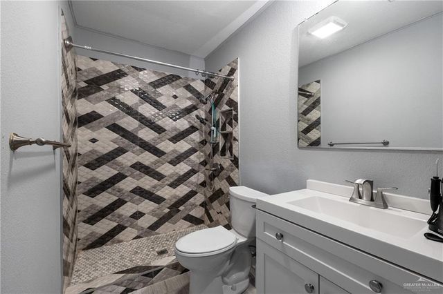 111 Santa Ana Avenue, Rancho Viejo, TX 78006